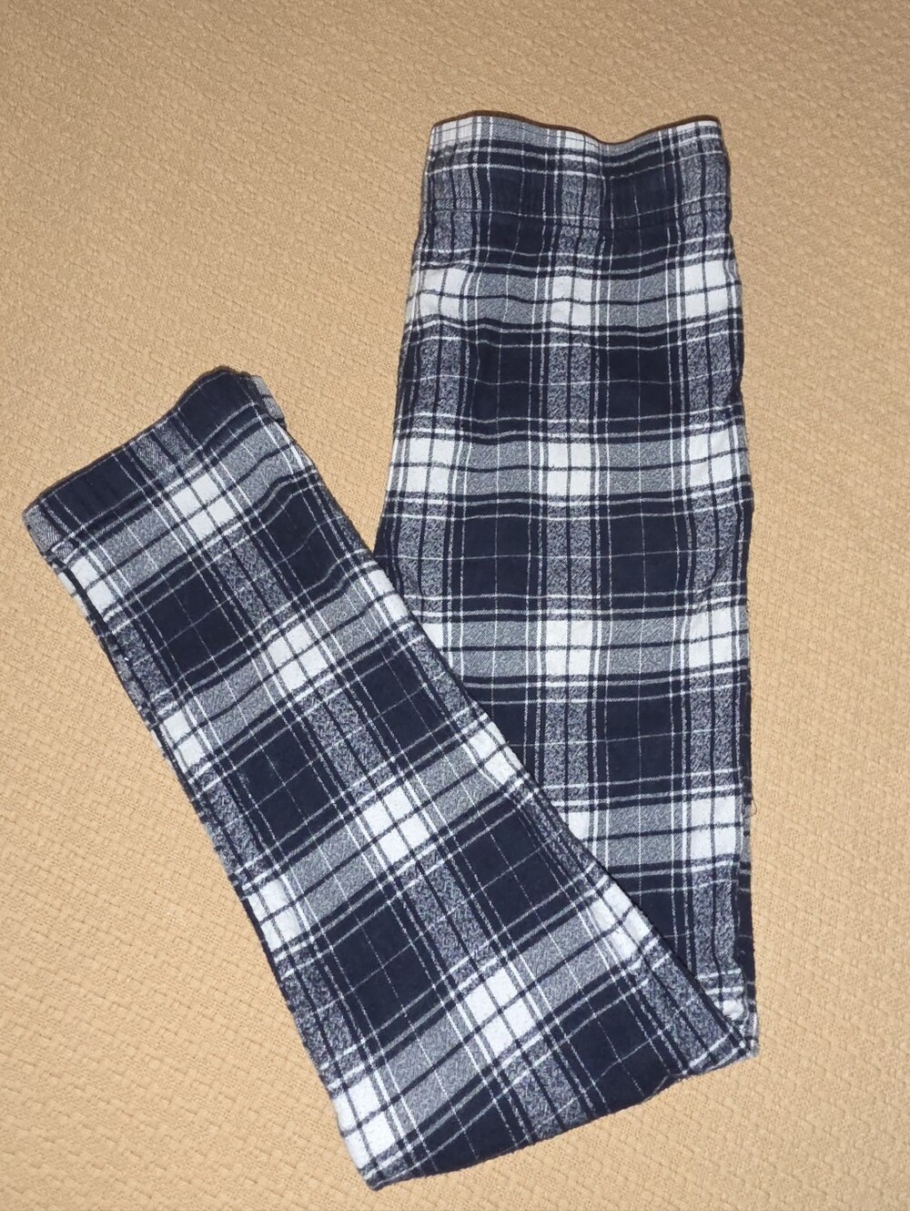 Hollister High Rise Slim Fit Plaid Flannel Pajama Pants